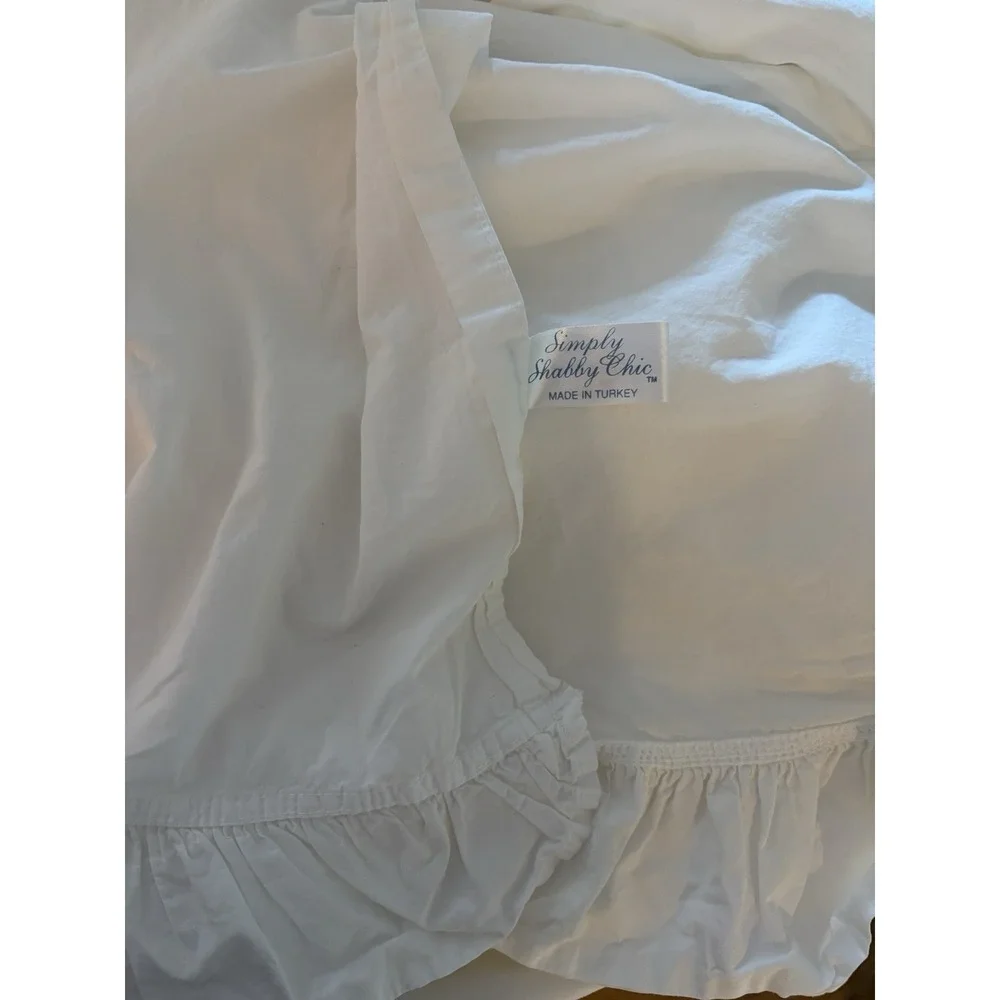 2 SIMPLY SHABBY CHIC King sz LACE‎ CROCHET WHITE linen PILLOW Shams EUC